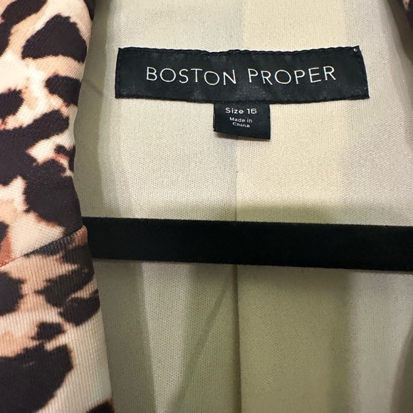 Boston Proper jacket - Picture 2 of 8